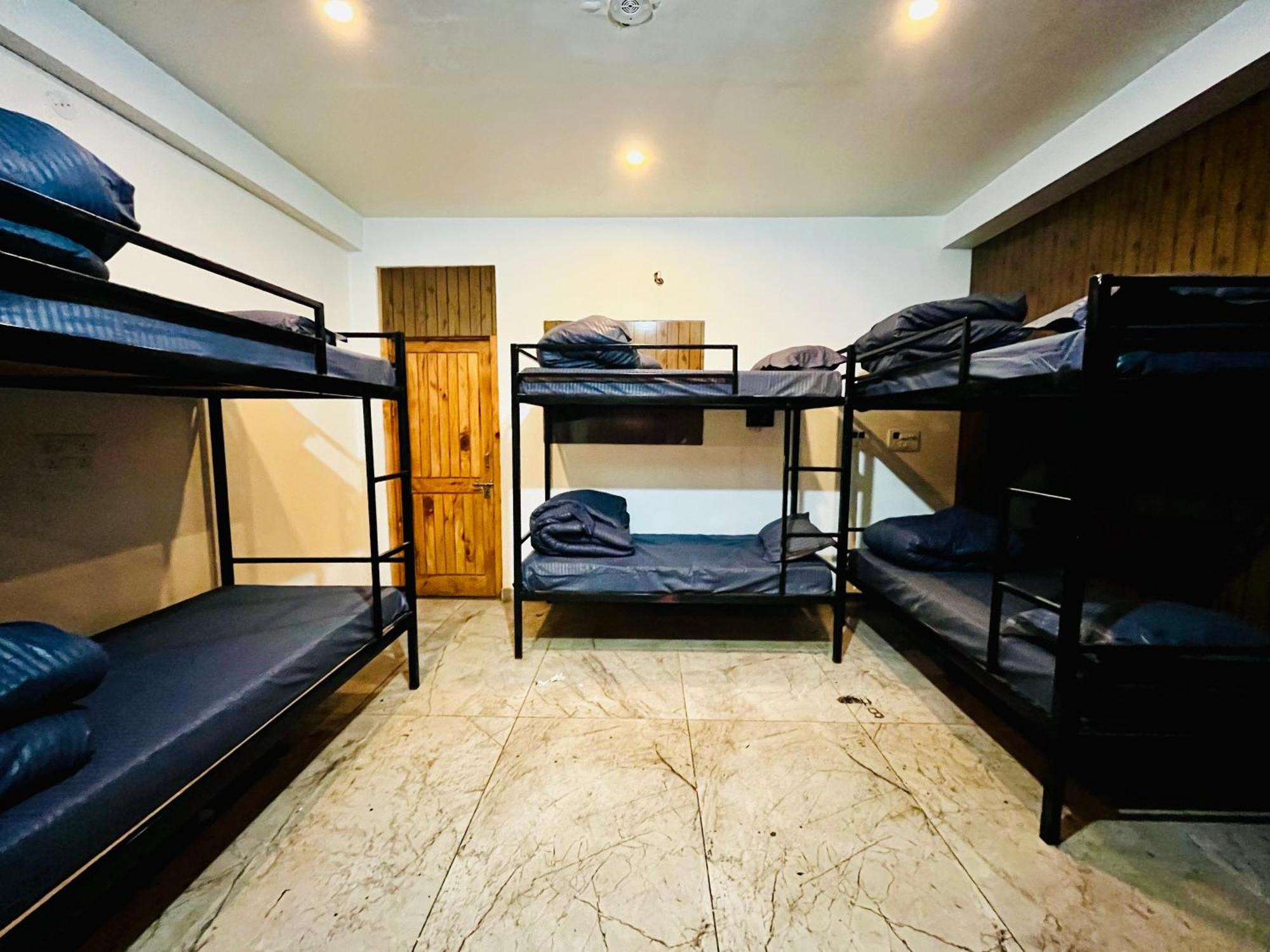 Hotel Adinova Kasol Zewnętrze zdjęcie