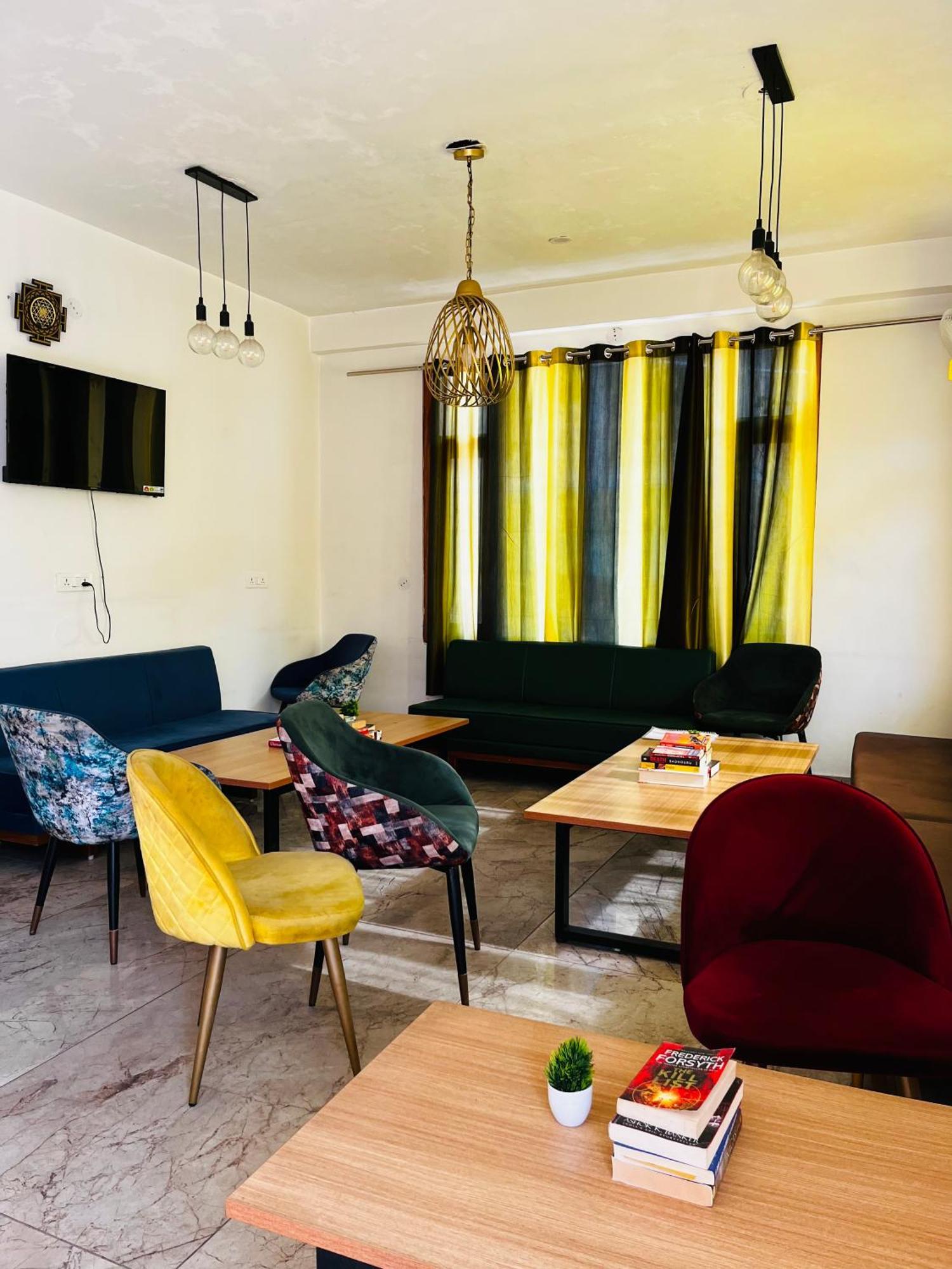 Hotel Adinova Kasol Zewnętrze zdjęcie