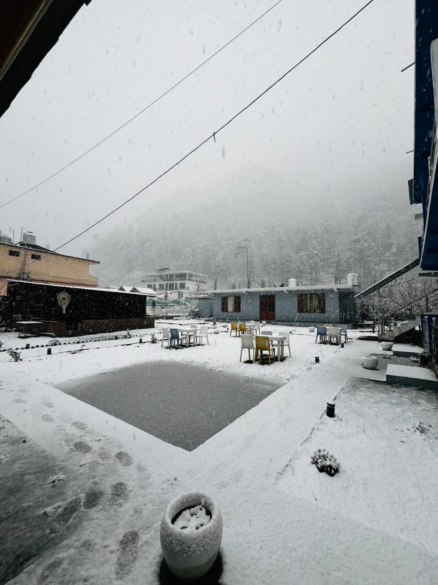 Hotel Adinova Kasol Zewnętrze zdjęcie