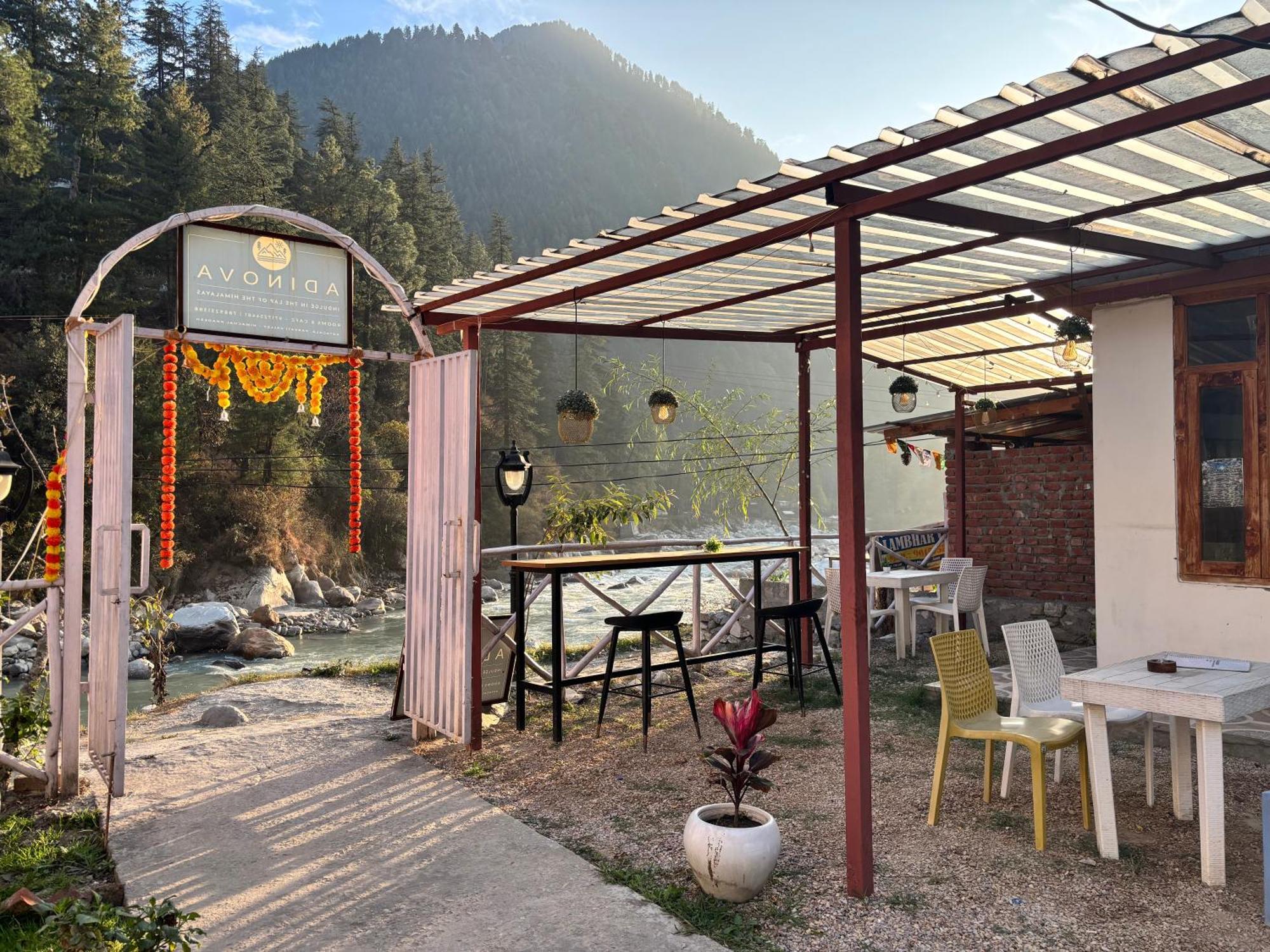 Hotel Adinova Kasol Zewnętrze zdjęcie